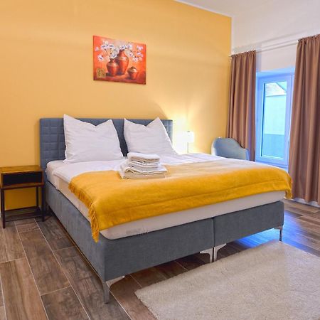 Boardinghouse Am Welzbach Daire Gau-Algesheim Dış mekan fotoğraf