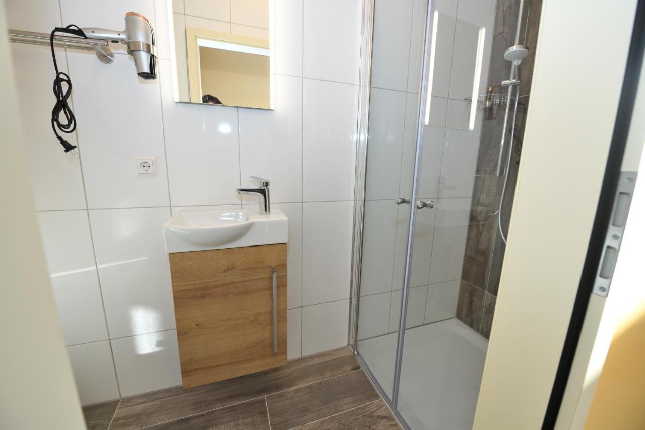 Boardinghouse Am Welzbach Daire Gau-Algesheim Dış mekan fotoğraf